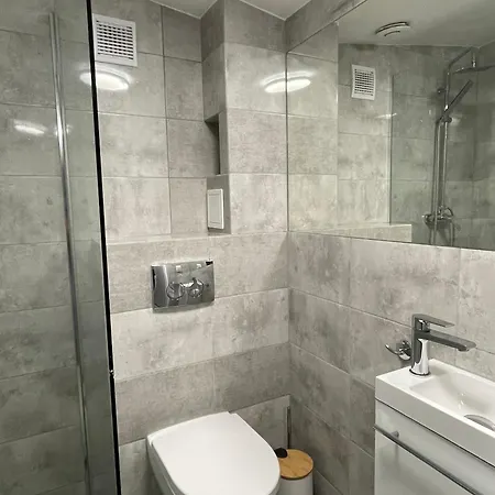 Home3city Aqua 아파트